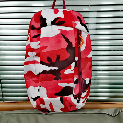 Ten liters of red colour